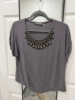 Boden Gray Short Sleeve Top with Beaded Necklace Detail